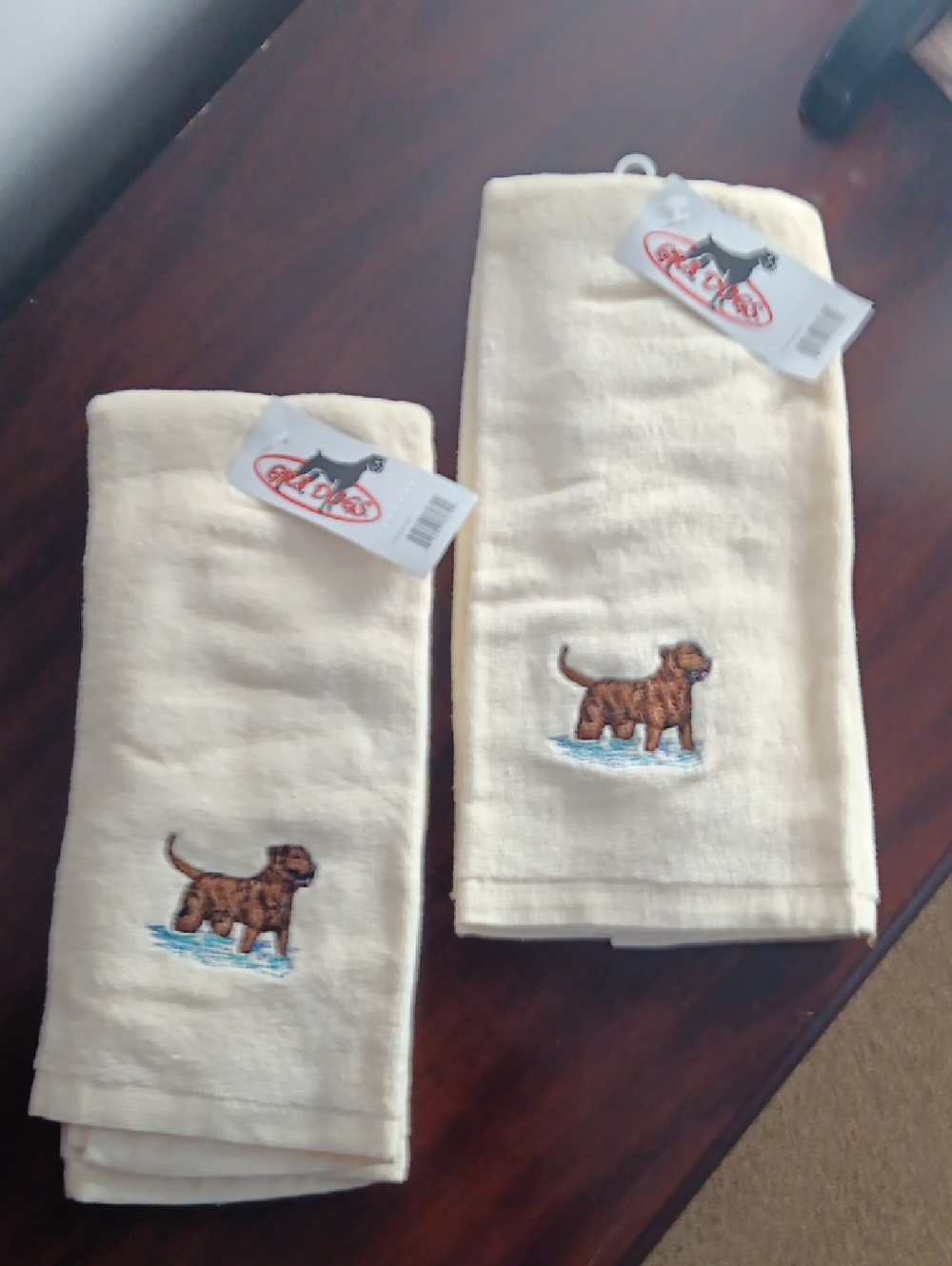 Embroidered Chesapeake Bay retriever hand towels/pet towels. Set of 2